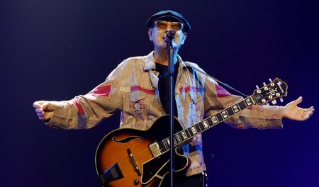 Luca Carboni al Parco Mediceo di Pratolino per il Musart Festival