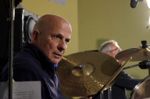 Il mondo musicale mugellano saluta Mauro Mazzarini, batterista di tanti gruppi per mezzo secolo